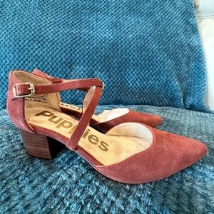 Hush Puppies Women's Red Suede Heels